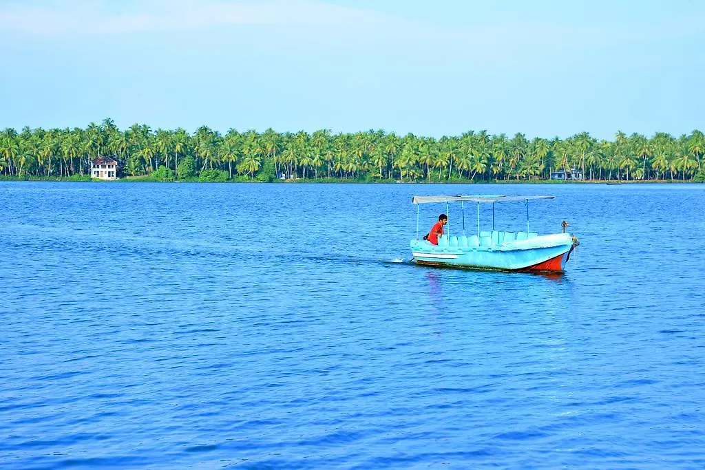 Апартаменты Kavvayi Beach House Payyannur